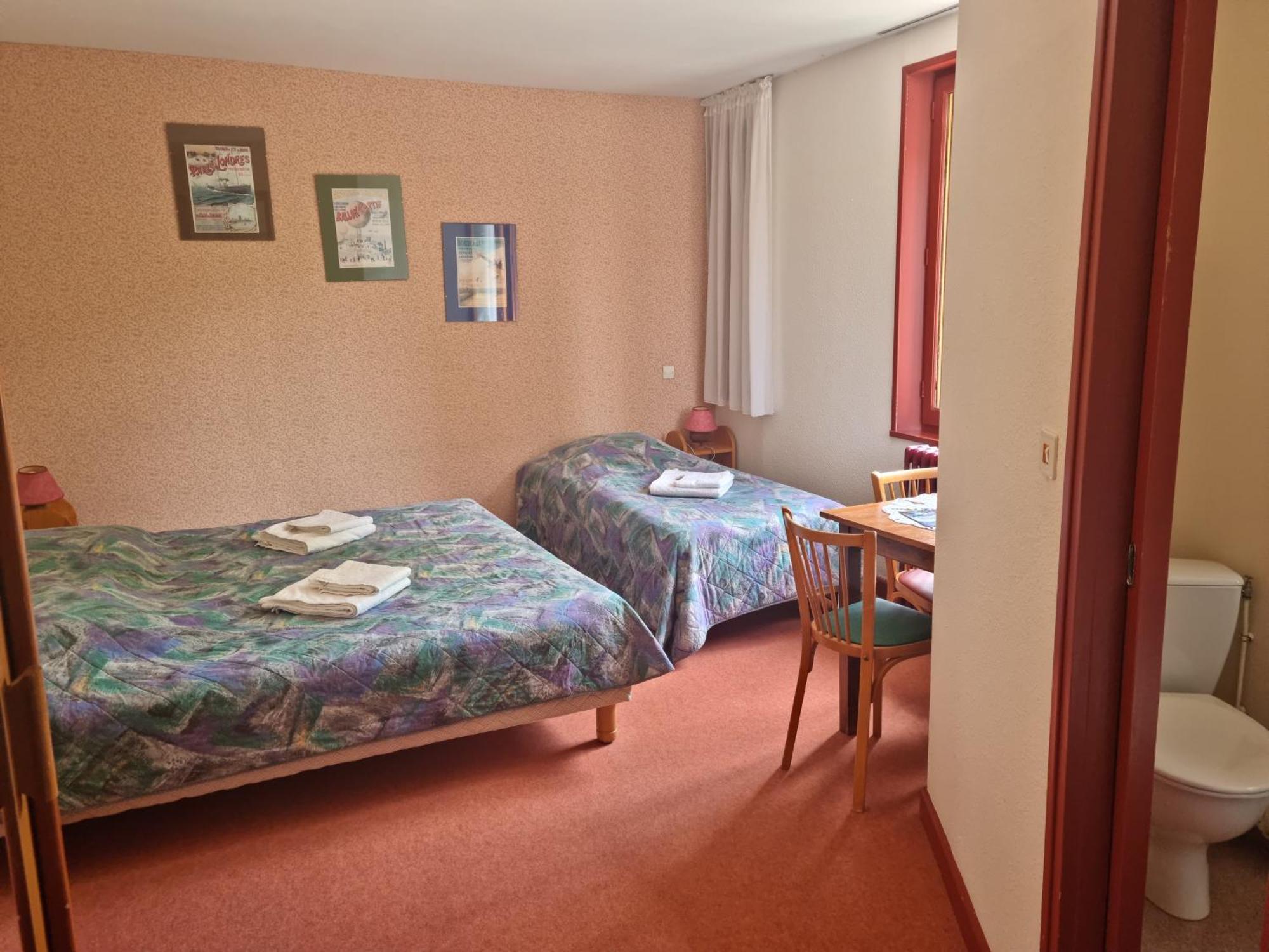 Bed and Breakfast Au Pont de la Ginéze Barjac  Esterno foto